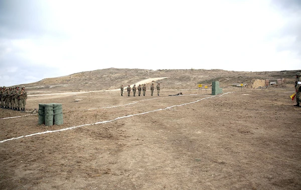 Начальник Генштаба встретился с личным составом Высшего военного училища - ВИДЕО
