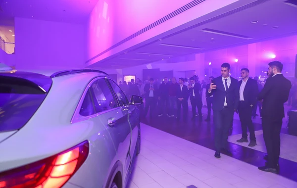 Azərbaycanda tam yeni İNFİNİTİ QX55 avtomobili təqdim olunub - FOTO