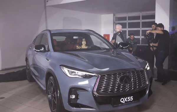 Azərbaycanda tam yeni İNFİNİTİ QX55 avtomobili təqdim olunub - FOTO
