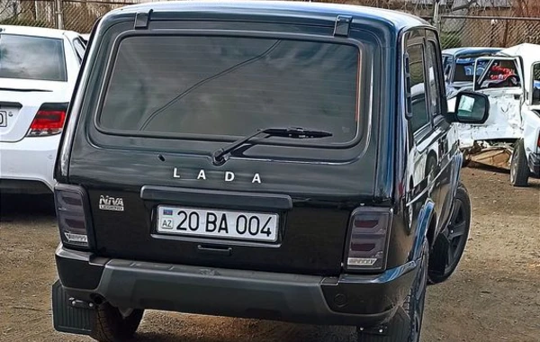 Gəncədə “avtoş”lara qarşı reyd keçirilib - FOTO/VİDEO