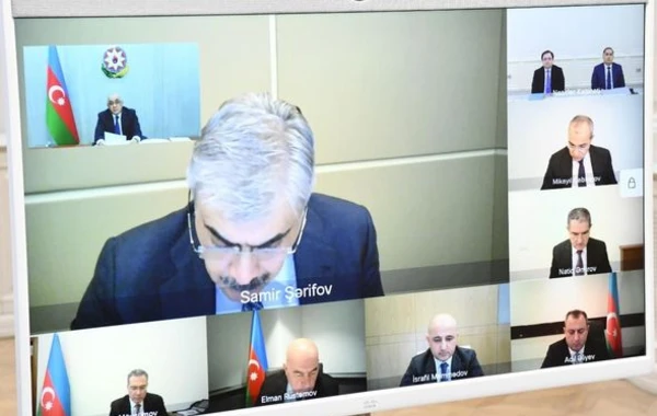 Neft Fondunun gələn il üçün büdcə layihəsi Prezidentə təqdim edildi - FOTO