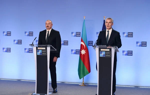 Azərbaycan və NATO rəhbərlərinin mətbuat konfransı oldu - TAM MƏTN