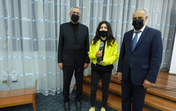 Azərbaycanda ilin ən yaxşı kişi və qadın atletləri bəlli oldu - FOTO