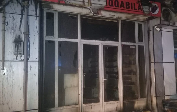 Ticarət obyektlərində baş verən yanğınla bağlı RƏSMİ MƏLUMAT - FOTO