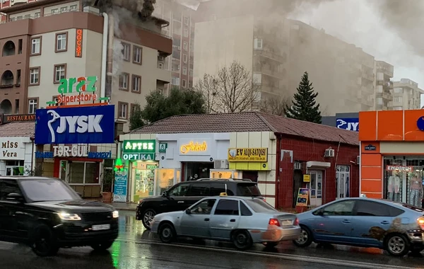 "Qoç ət" restoranındakı yanğında zəhərlənənlər olub - YENİLƏNİB 1 - FOTO/VİDEO