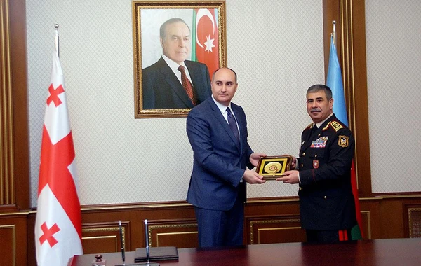 Azərbaycan və Gürcüstan müdafiə nazirləri görüşüb - FOTO/VİDEO