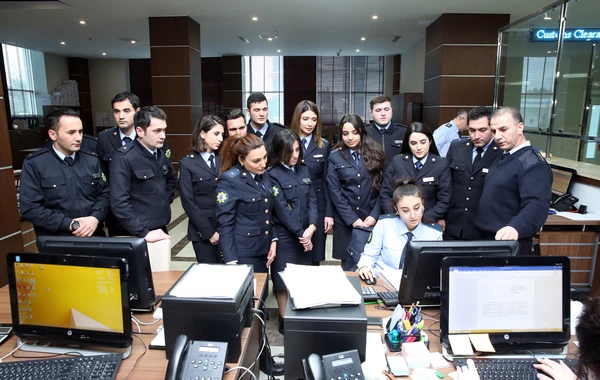 DGK əməkdaşlarının maaşları artırılıb