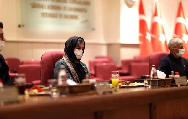 Hulusi Akar şəhid Valeh Məmiyevin ailə üzvləri ilə görüşüb - FOTO