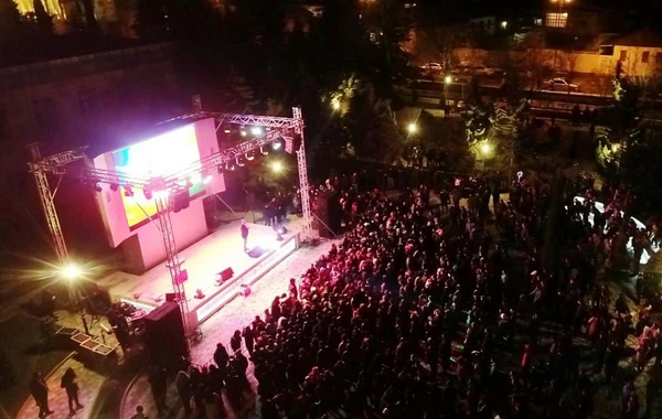 Yevlaxda möhtəşəm konsert keçirilib - FOTO/VİDEO