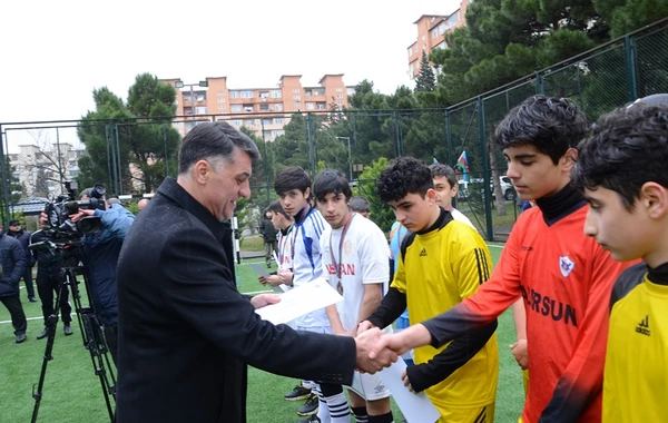 Bakının abad məhəllələrində “Böyük Zəfər” məhəllələrarası mini futbol yarışları keçirilib - FOTO
