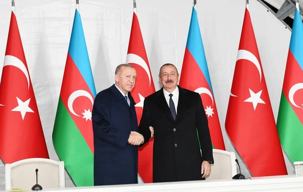 Ərdoğan Prezident İlham Əliyevi təbrik edib