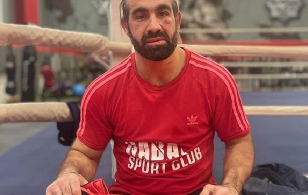 Rafael Ağayev karyerası ilə bağlı qərarını açıqladı: “Artıq boks məşqlərinə başlamışam” - FOTO