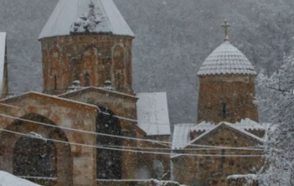 Reza Deqati Xudavəng monastır kompleksindən çəkdiyi fotoları paylaşıb - FOTO