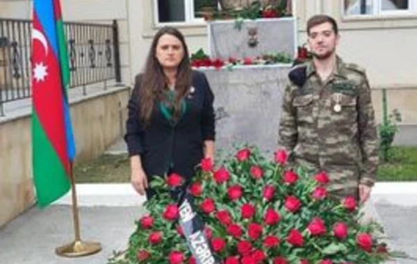 Ветеран Отечественной войны женится на дочери Национального героя - ФОТО