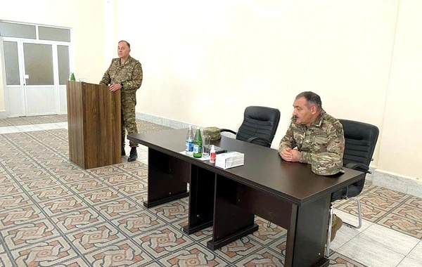 Начальник Генштаба азербайджанской армии побывал в Сухопутных войсках ВС страны - ФОТО