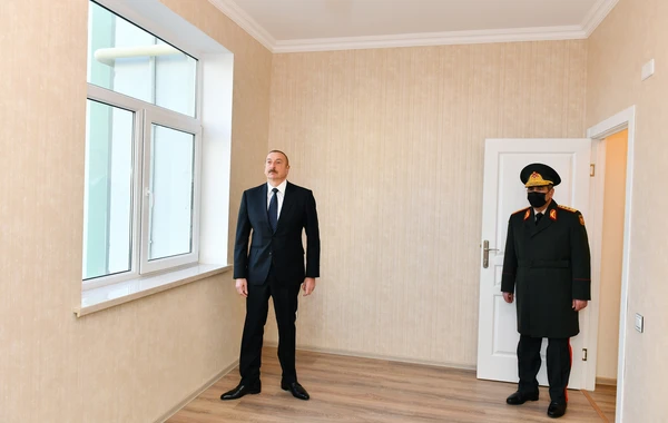 Prezident şəhid ailələri və hərbçilər üçün nəzərdə tutulmuş mənzillərdə - FOTO