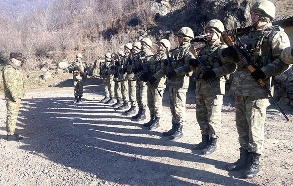 Начальник Генштаба азербайджанской армии посетил военные части в Кяльбаджаре - ФОТО