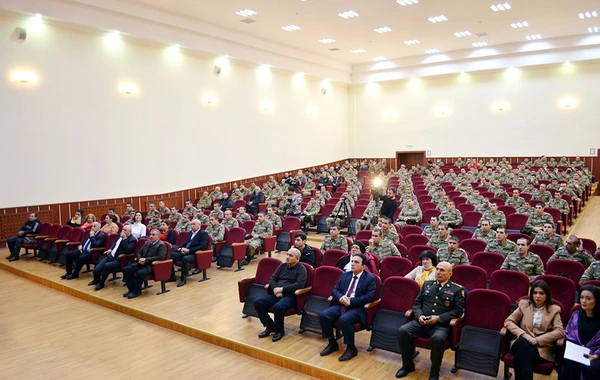 Bayramlar münasibətilə Azərbaycan Ordusunda silsilə tədbirlər keçirilib - FOTO/VİDEO
