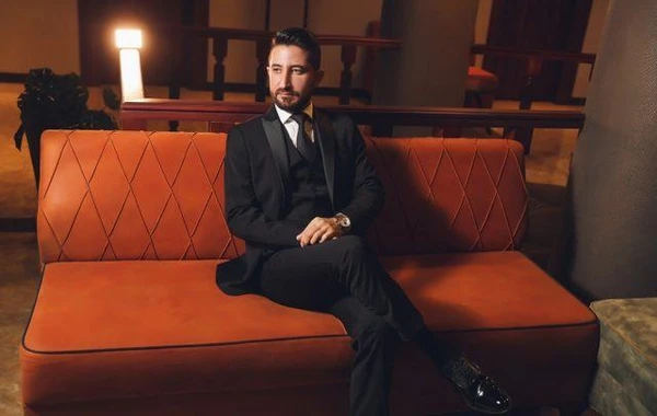 Kainat gözəli seçilən Kamili lağa qoydular - FOTO