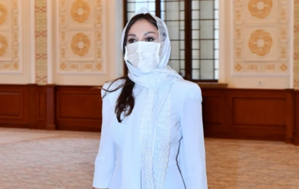 İlham Əliyev və Mehriban Əliyeva “Xanım Fatimeyi Zəhra” məscidində - VİDEO/FOTO - YENİLƏNİB