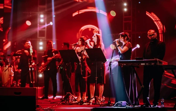 Zamiqin səs-küylü konserti - FOTO/VİDEO