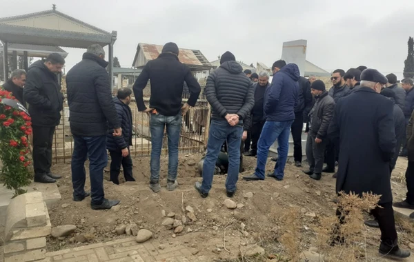 Novruz Qartal İmamzadə qəbristanlığında dəfn olundu - FOTO - YENİLƏNİB