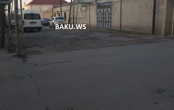 Bakının bu yolundan keçmək müşkülə çevrilib - VİDEO