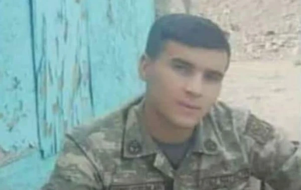 Şəhidimiz evi önündə insan izdihamı - FOTO