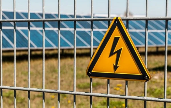 Sayğac quraşdırarkən “Azərişıq” ASC-nin elektrikini “tok” vurub öldürdü