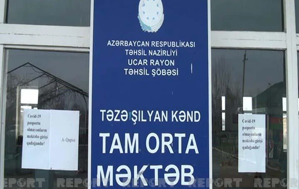 Ucarda məktəbin tavanı dərs zamanı uçub