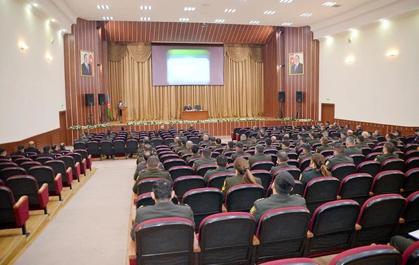Azərbaycan Ordusunun kadr işləri üzrə heyətinin təlim-metodiki toplanışı keçirilib