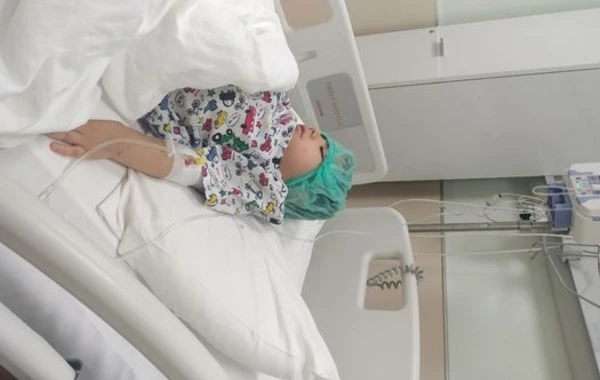 Xərçəng xəstəliyindən əziyyət çəkən dörd yaşlı Cəfərin sizin köməyinizə ehtiyacı var - FOTO