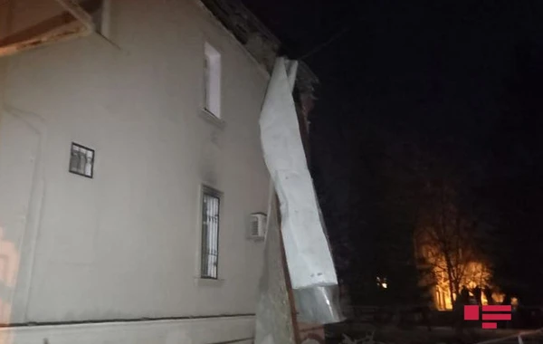 Azərbaycanda evdə partlayış: Xəsarət alanlar var - FOTO/VİDEO