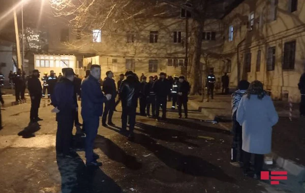 Azərbaycanda evdə partlayış: Xəsarət alanlar var - FOTO/VİDEO