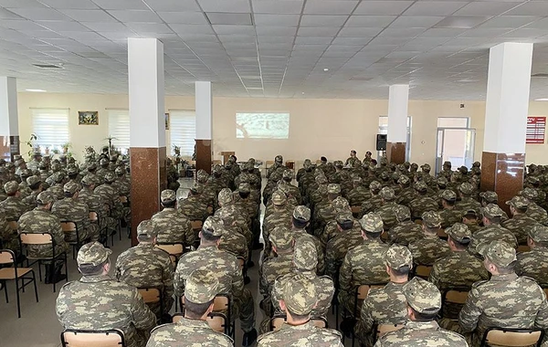 В Азербайджане начались учебные сборы военнообязанных - ВИДЕО