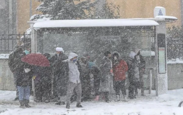 Qarlı İstanbulda SON VƏZİYYƏT - FOTOLAR