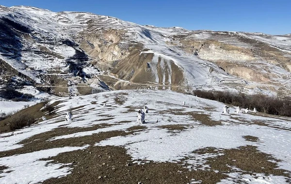 В воинской части коммандос проведены учебные тренировки - ВИДЕО