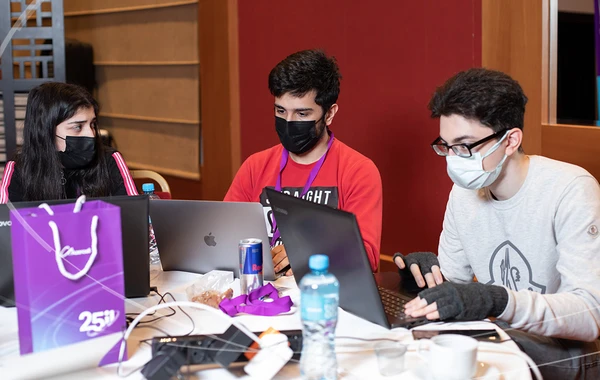 Böyük maraqla izlənilən “Azercell Hackathon 2022” yarışması başa çatdı! - FOTO