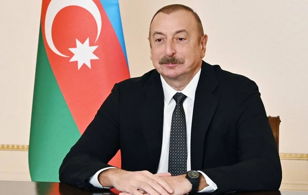 İlham Əliyev Ümumdünya Gömrük Təşkilatının Baş katibini videoformatda qəbul edib - YENİLƏNİB