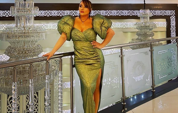 Xatirə İslamın geyimini bəyənmədilər: "Bu nə zövqsüz paltardır" - FOTO