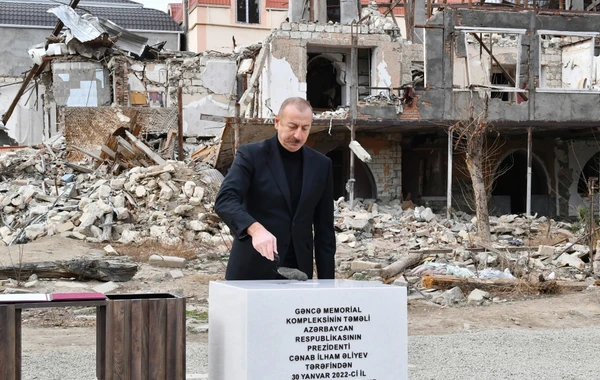 Ильхам Алиев заложил фундамент Гянджинского мемориального комплекса - ОБНОВЛЕНО+ФОТО