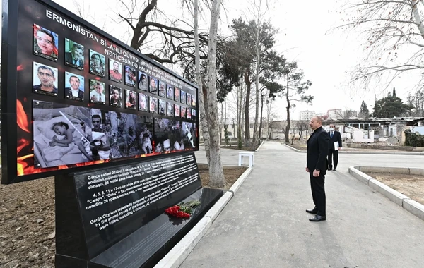 Ильхам Алиев заложил фундамент Гянджинского мемориального комплекса - ОБНОВЛЕНО+ФОТО