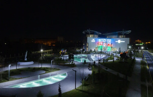 Президент на открытии Гянджинского регионального центра Службы "ASAN" - ФОТО