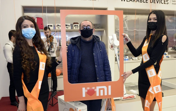 Bakıda  Xiaomi-nin yeni mağazası açıldı - FOTO