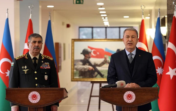 Zakir Həsənov və Hulusi Akar görüşdü - VİDEO - YENİLƏNİB