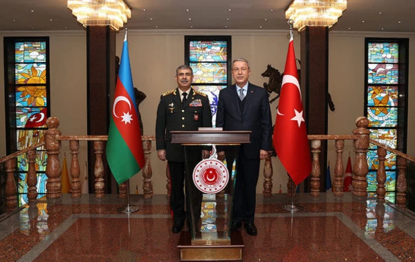 Zakir Həsənov və Hulusi Akar görüşdü - VİDEO - YENİLƏNİB