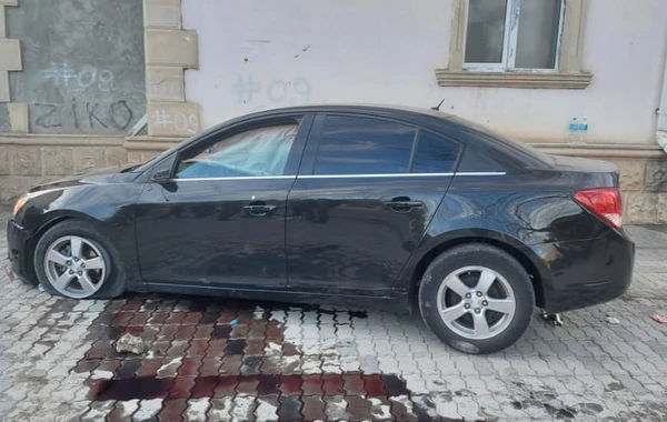 Gəncədə avtomobil 3 qadını vurdu - FOTO
