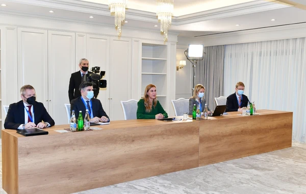 Президент Ильхам Алиев принял делегацию во главе с еврокомиссаром по энергетике - ФОТО