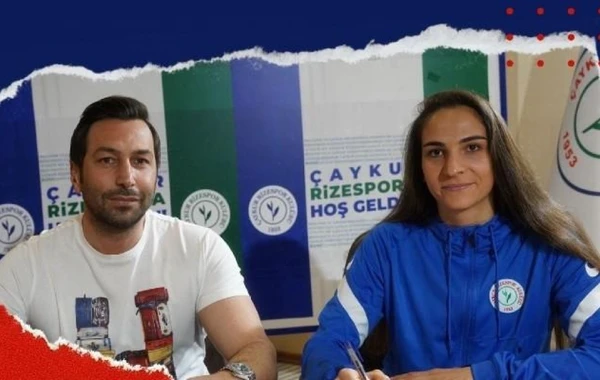 Qadın futbolçumuz Vüsalə Seyfəddinova Türkiyənin “Çaykur Rizespor” klubu ilə müqavilə imzalayıb