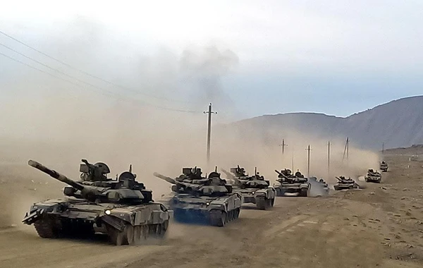 MN: "Hərbi hissələrin döyüşə hazırolma vəziyyəti yoxlanılıb"
